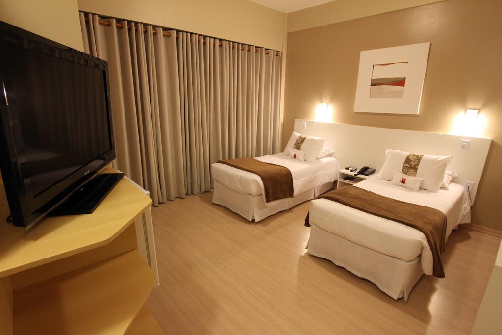 Hotel Curi Executive Pelotas Ruang foto