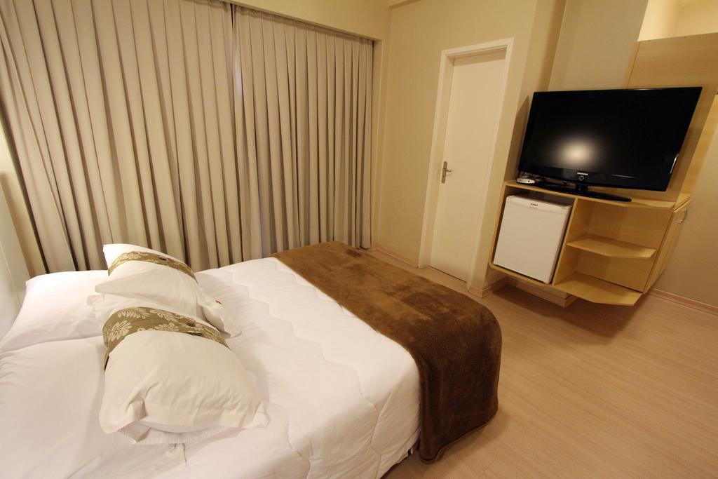 Hotel Curi Executive Pelotas Ruang foto