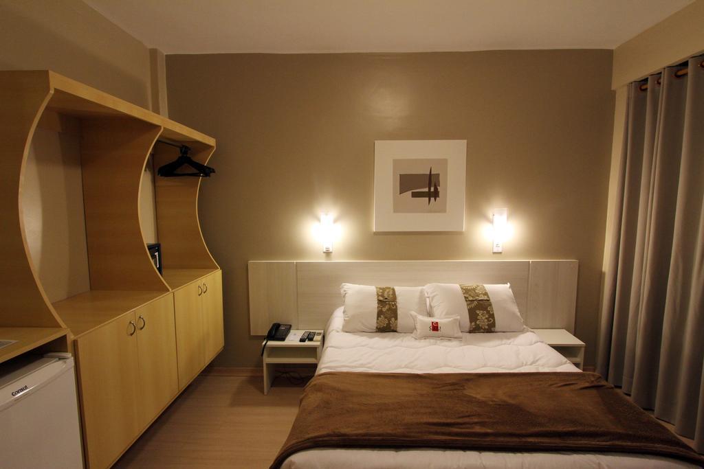 Hotel Curi Executive Pelotas Ruang foto