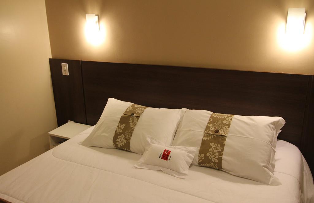 Hotel Curi Executive Pelotas Ruang foto