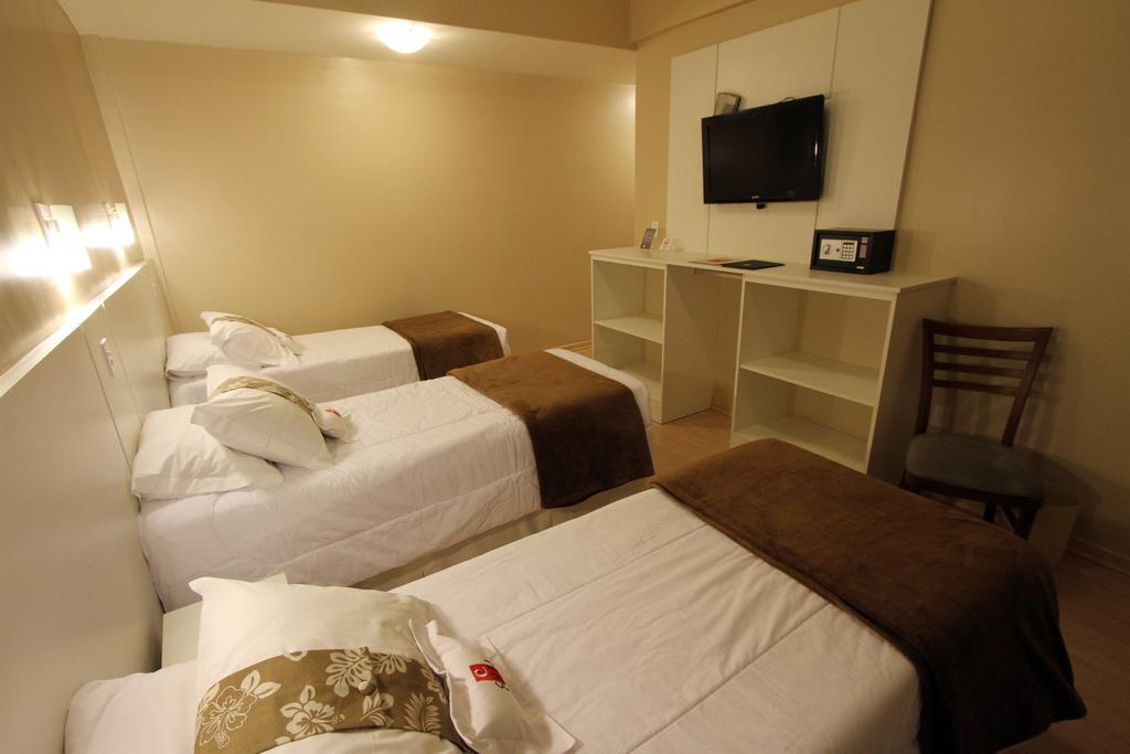 Hotel Curi Executive Pelotas Ruang foto